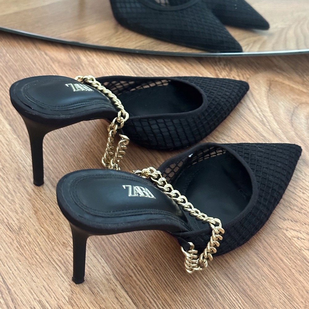 Zara - Picture 2 of 6